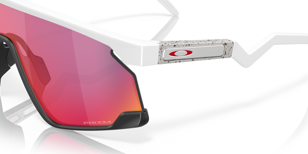 Päikeseprillid OAKLEY BXTR Matte White Prizm Road