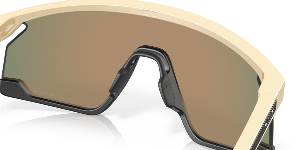 Päikeseprillid OAKLEY BXTR Matte Desert Tan Prizm Ruby