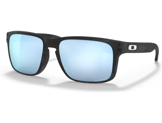 P&auml;ikeseprillid OAKLEY Holbrook Matte Black Camo Prizm Deep Water Polarized