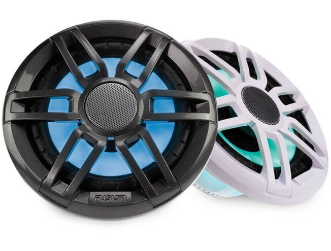 Fusion XS seeria niiskuskindlad k&otilde;larid 6,5" tollised, 200W RGB LED sport k&otilde;larid (paar)