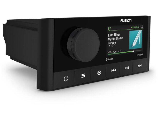 Fusion laevaraadio ja k&otilde;larite komplektid MS-RA210 ja XS Classic k&otilde;larid