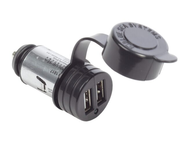 USB-adapter sigaretis&uuml;&uuml;taja pessa 12V 2-USB