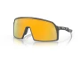 Päikeseprillid OAKLEY Sutro S Matte Carbon Prizm 24K