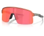 Päikeseprillid OAKLEY Sutro Lite Fire Orange Prizm Trail Torch